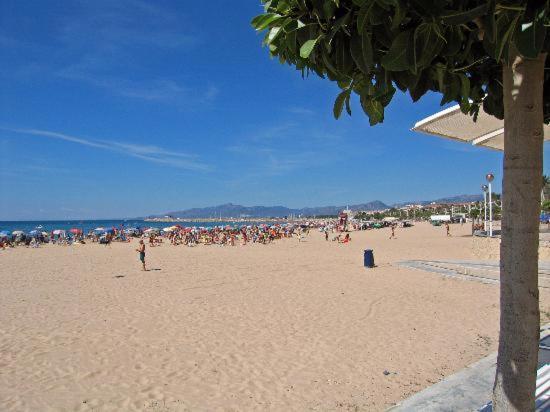 Sunflat Holidays Vila Beach Economic Aparment Cambrils Dış mekan fotoğraf